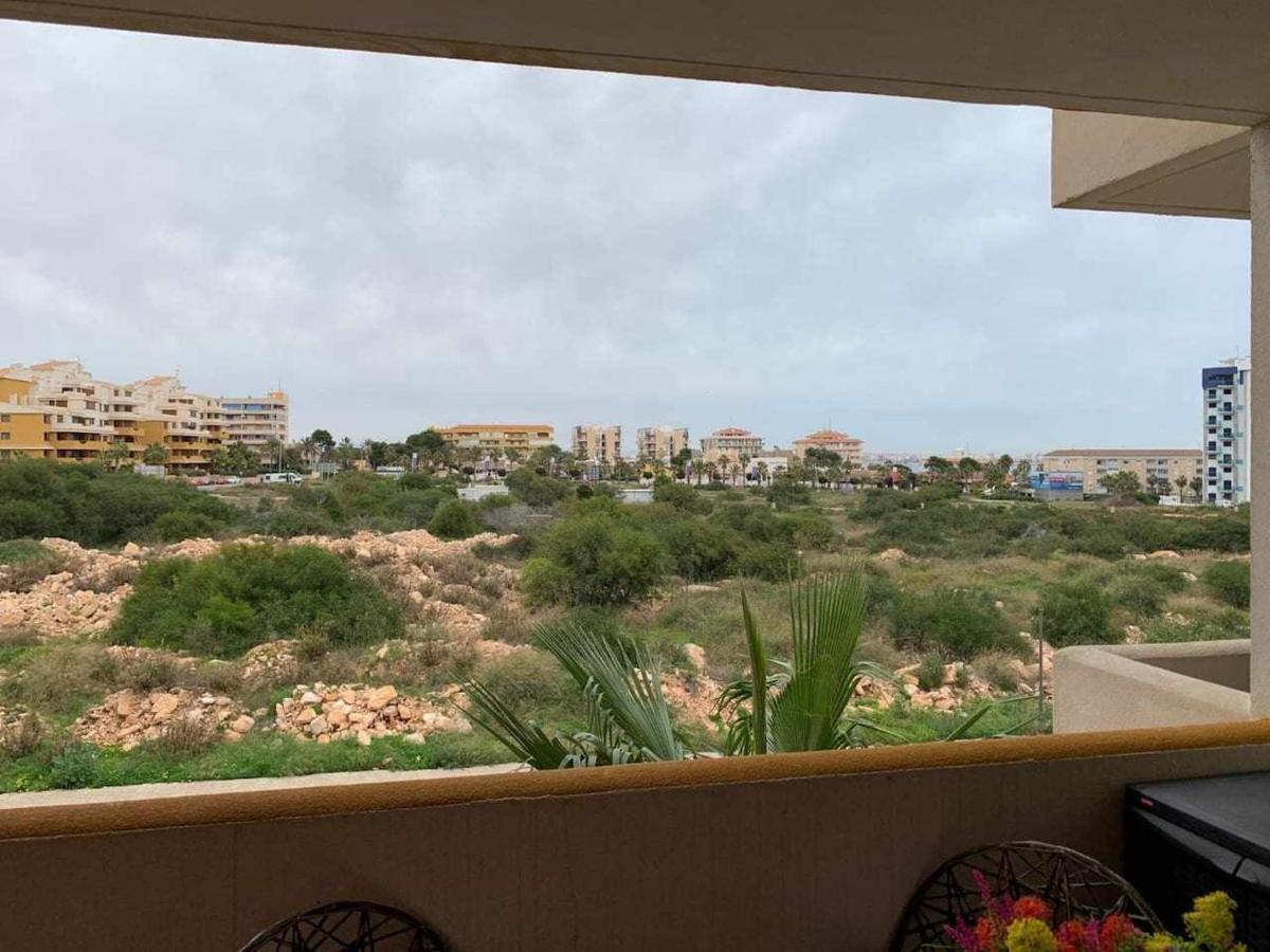 Acogedor Apartamento Al Lado De La Playa Alicante Eksteriør billede