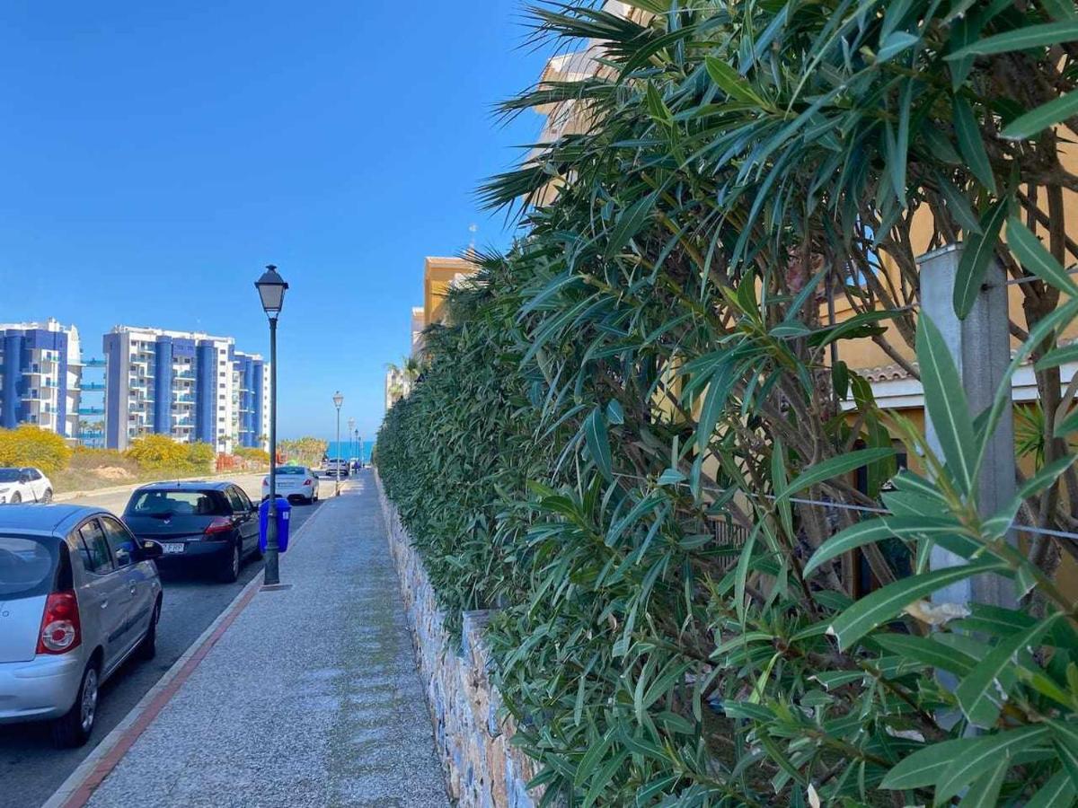 Acogedor Apartamento Al Lado De La Playa Alicante Eksteriør billede