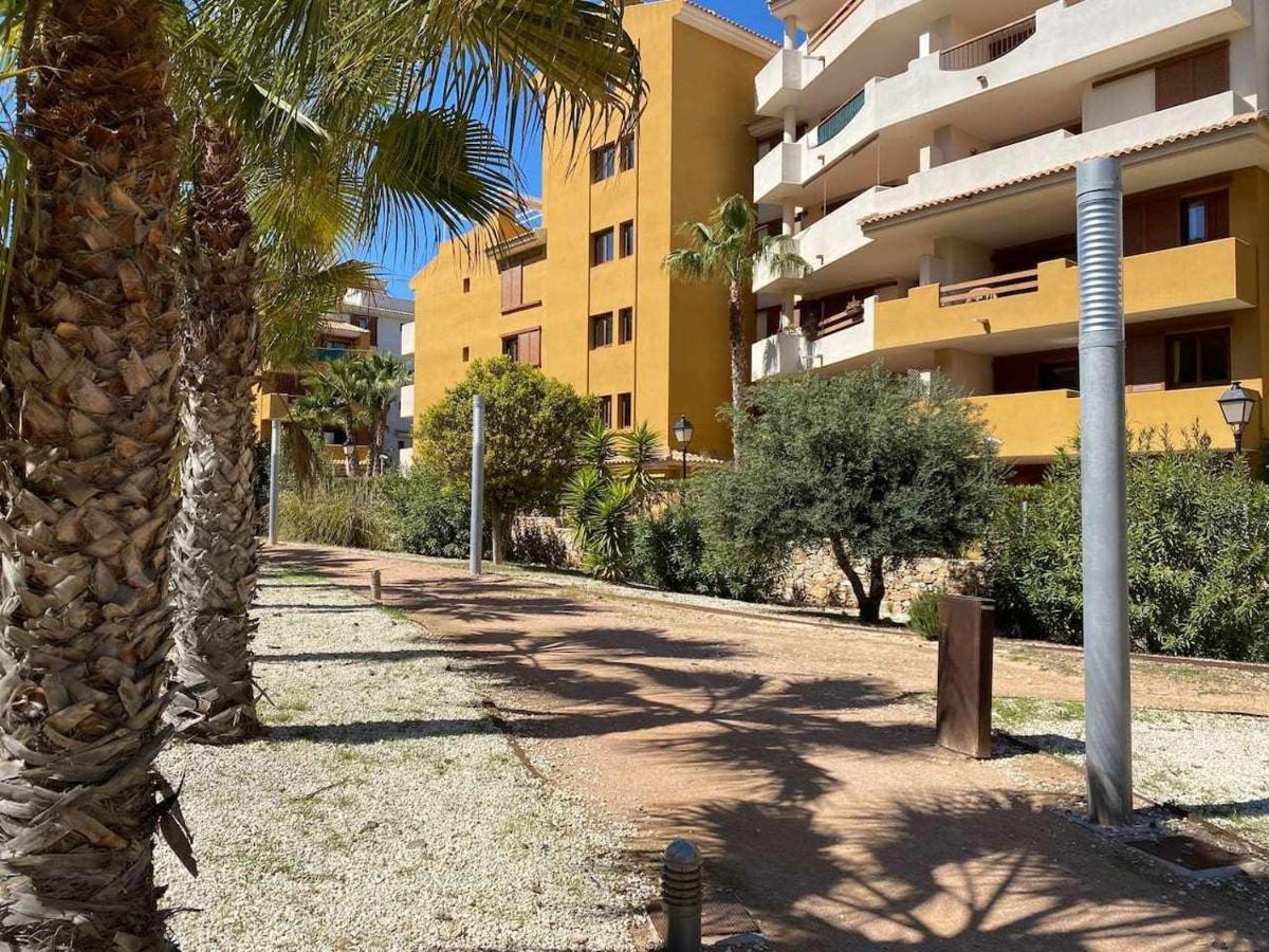 Acogedor Apartamento Al Lado De La Playa Alicante Eksteriør billede